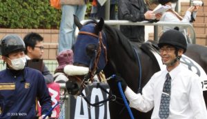 パドックのラキウラ